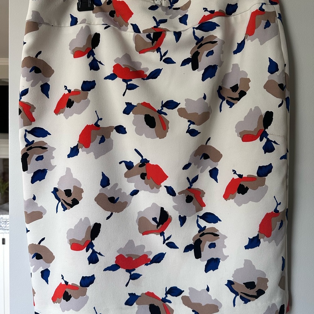 MIDI skirt. Beautiful colors